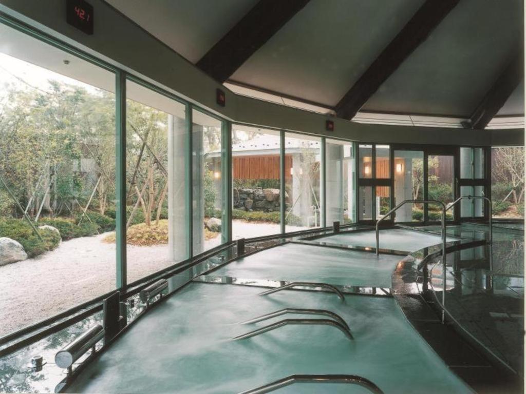 Ou Hotel Yonago Buitenkant foto